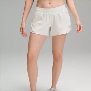 Lululemon Hotty Hot High-Rise Lined Short 4"